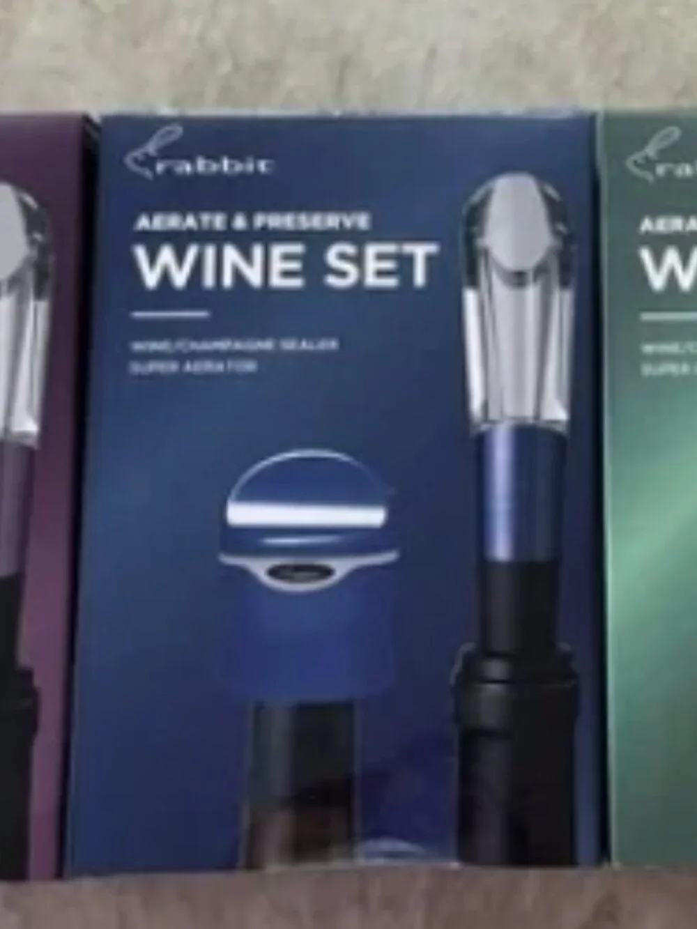 NWT Rabbit Aerate & Preserve Champagne Sealer 4 Pc Set / Wine Set